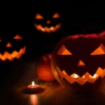 halloween-jackolanterns-burning-in-darkness_16x9_WEB