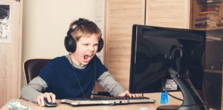 Faille dans le moteur Source